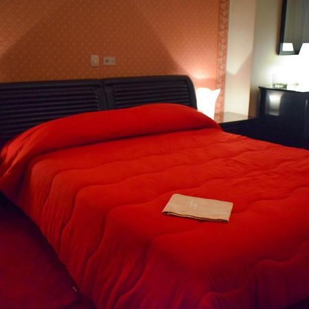 Hotel Ristorante Mommo Polistena Экстерьер фото